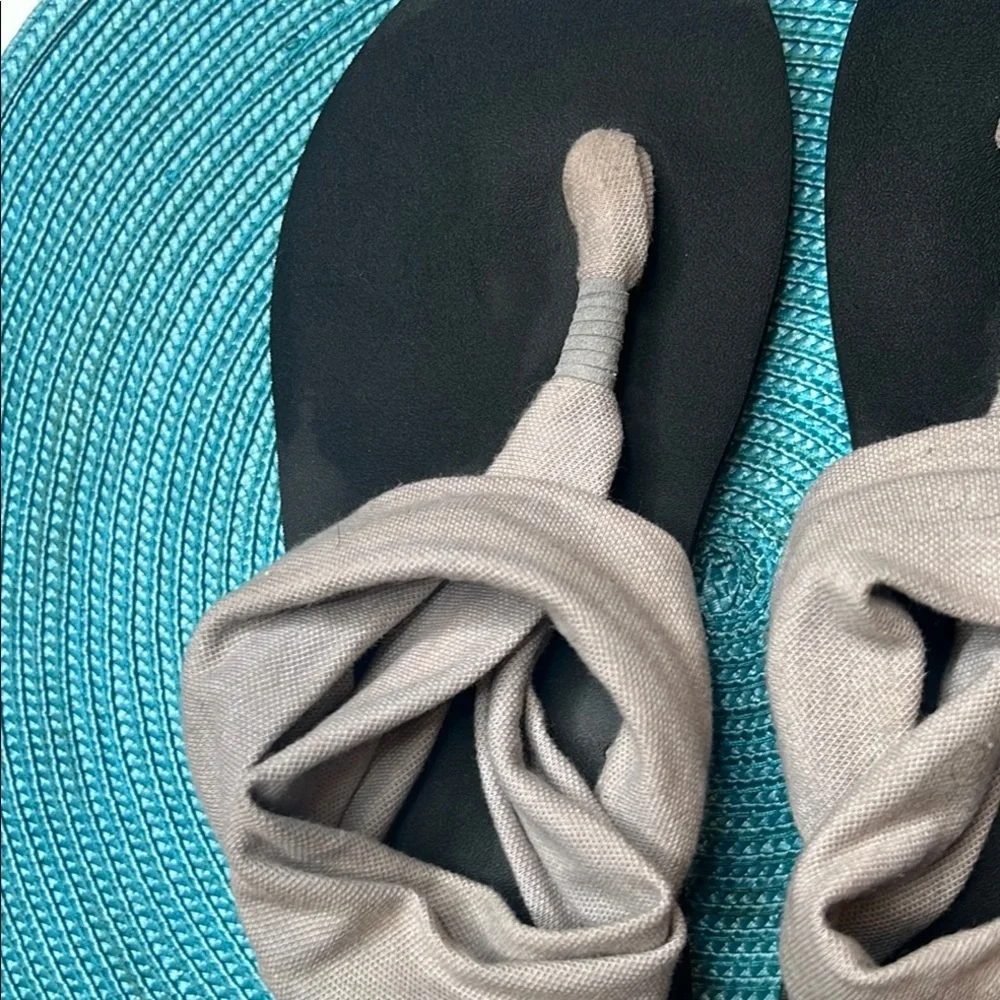 Sanuk Yoga Sling Black and Gray Sandals size 9 - Picture 5 of 12
